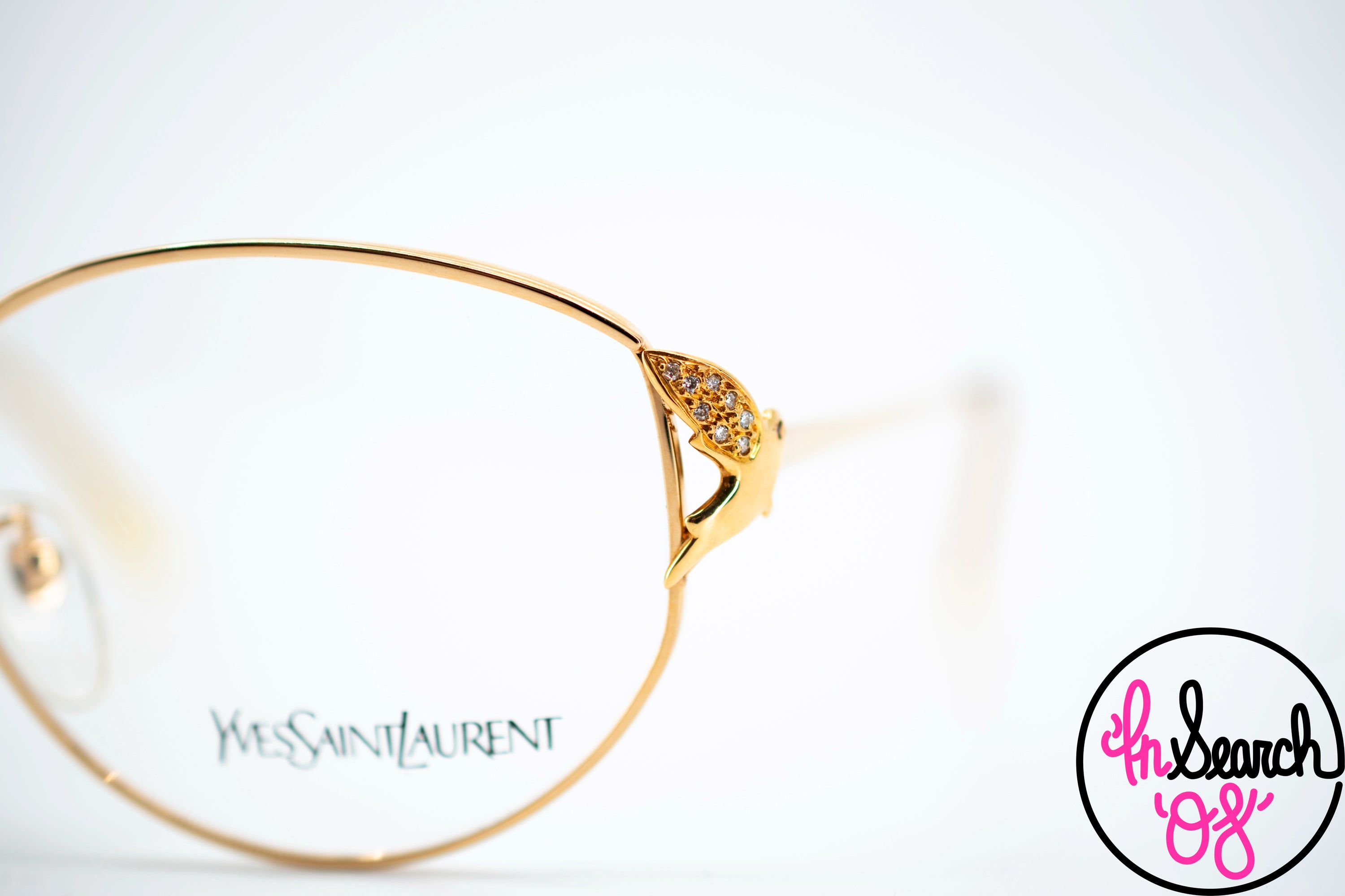 Yves Saint Laurent 36-0693