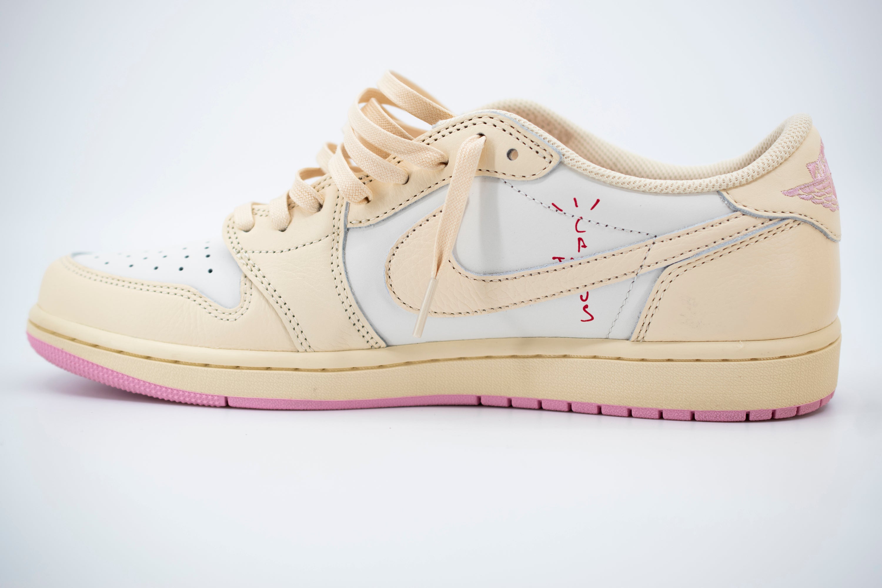 USED Travis Scott X Jordan 1 Retro Low OG SP "Shy Pink"