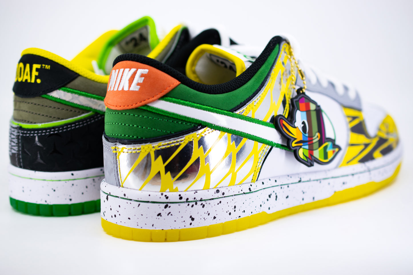 Nike Dunk Low "What The Duck" Away