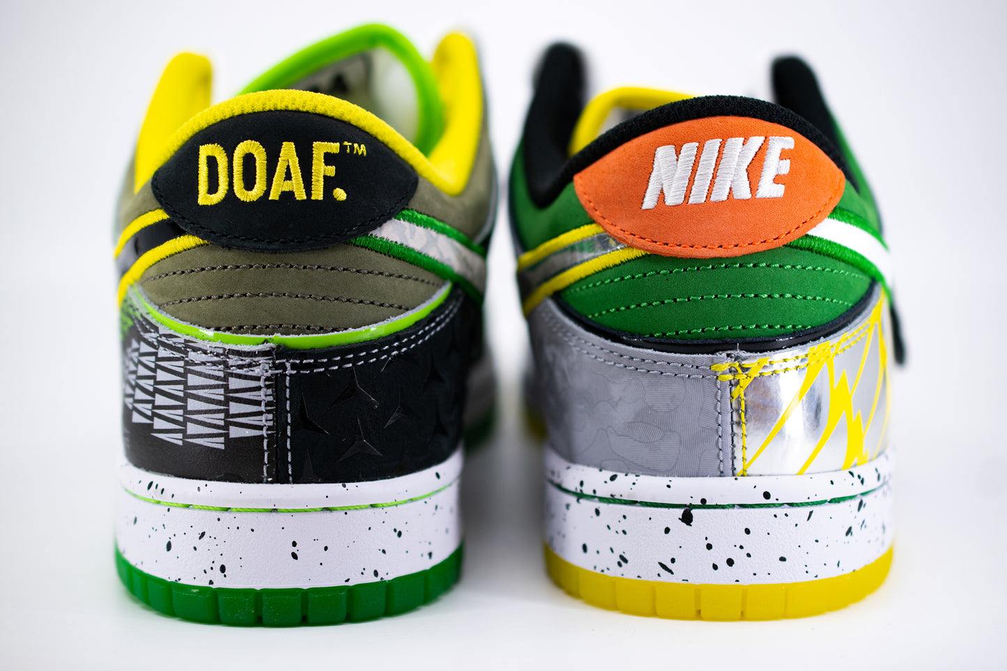 Nike Dunk Low "What The Duck" Away