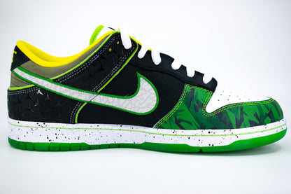 Nike Dunk Low "What The Duck" Away